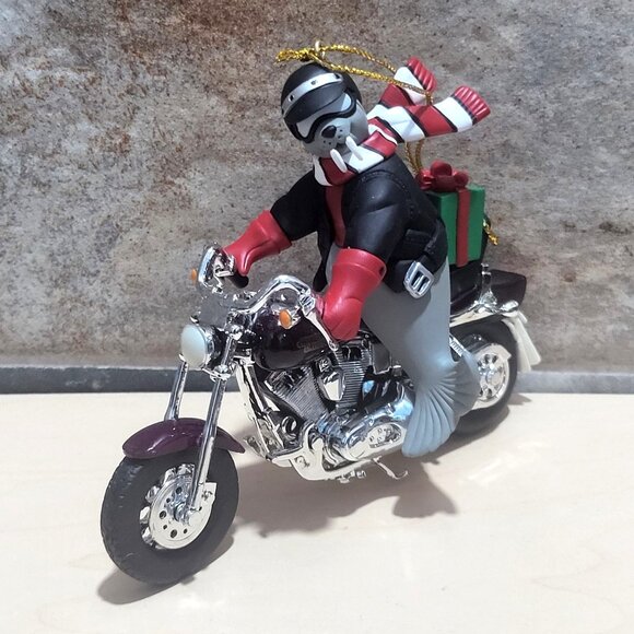 Harley Davidson Walrus Motorcycle North Pole Christmas Ornament 1999 - Picture 10 of 13